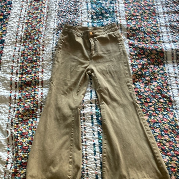 Bell bottom pants - Picture 1 of 5